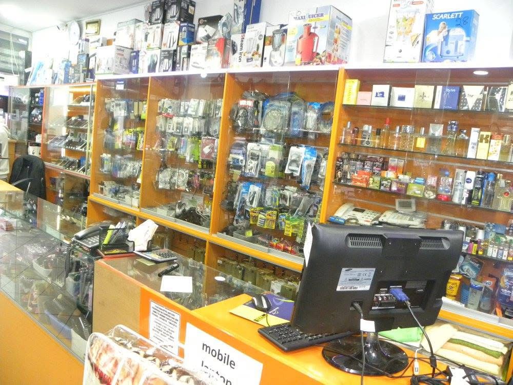 Accessories on display at Smart Mobile